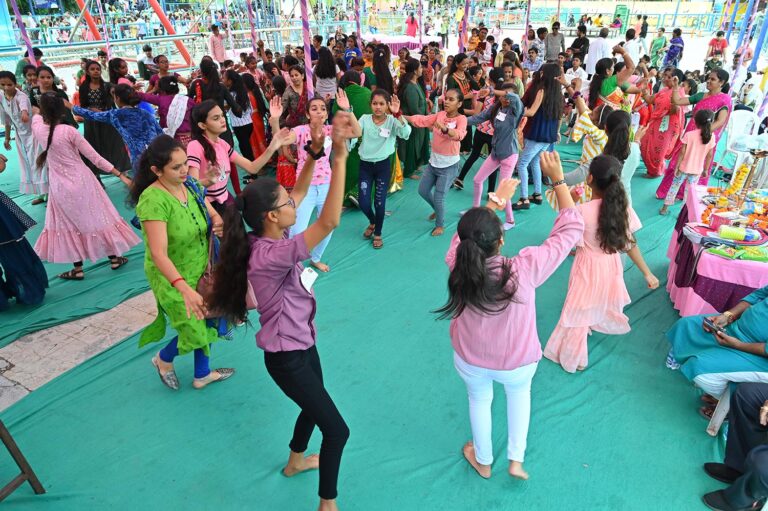 rakesh rajdev રાકેશ રાજદેવ navaratri 2022 photos